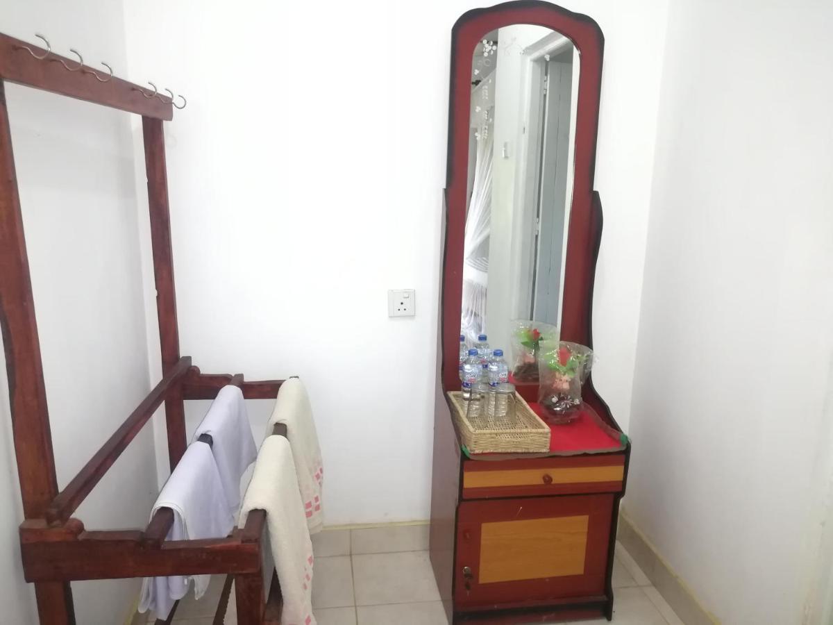 Sisira Homestay - Sigirija Zewnętrze zdjęcie