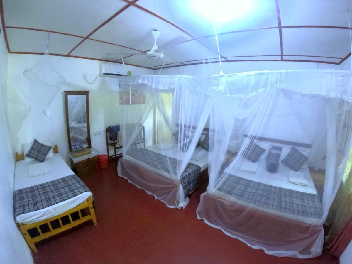Sisira Homestay - Sigirija Zewnętrze zdjęcie