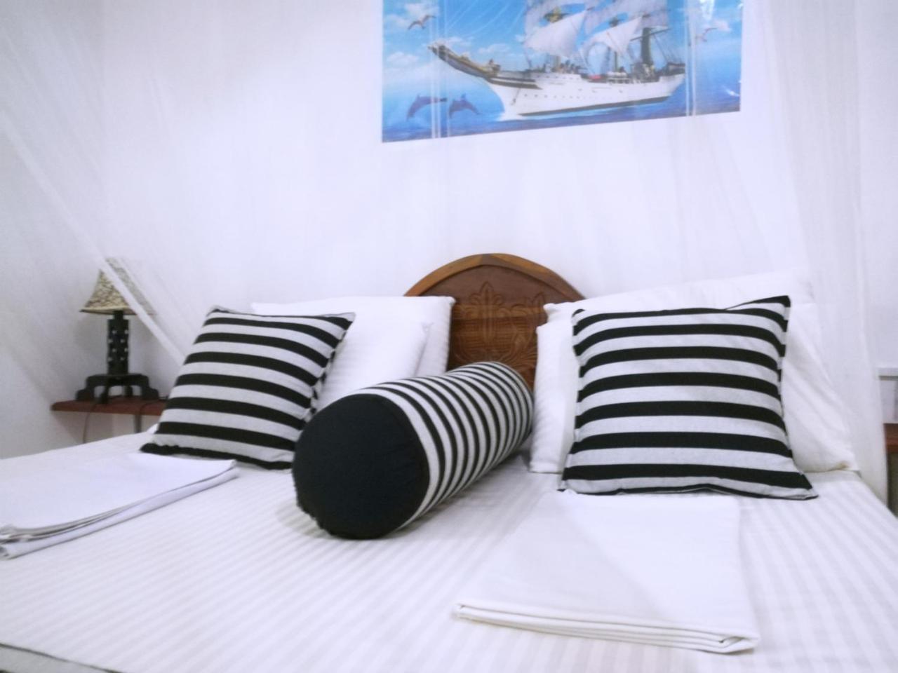 Sisira Homestay - Sigirija Zewnętrze zdjęcie
